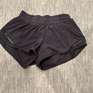 NEW- Black lululemon Hotty hot shorts!
